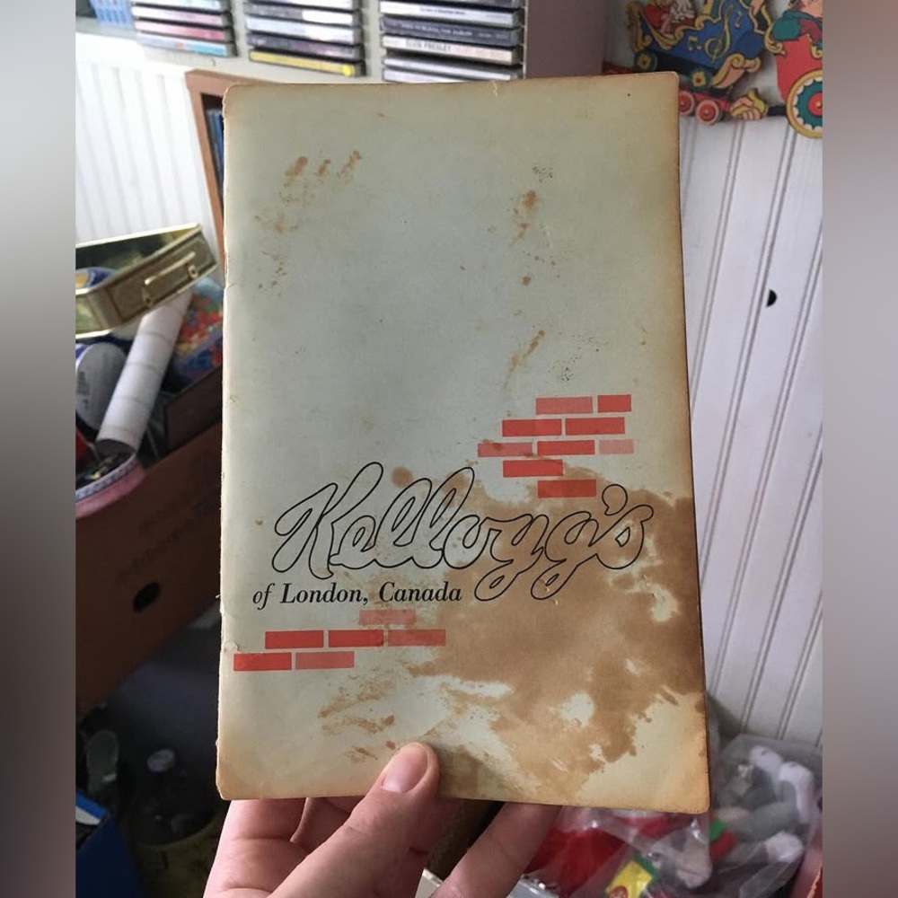 Vintage K E L L O G G S cook book